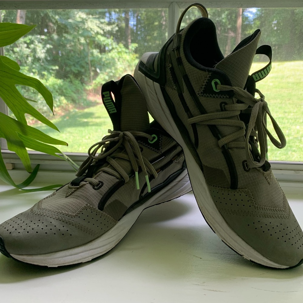 Men’s Puma Sneakers